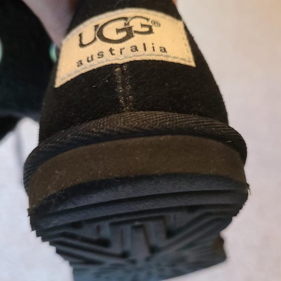 UGG Australia W HEIRLOOM Lace Up Boots 1000693 5 - Picture 2 of 3